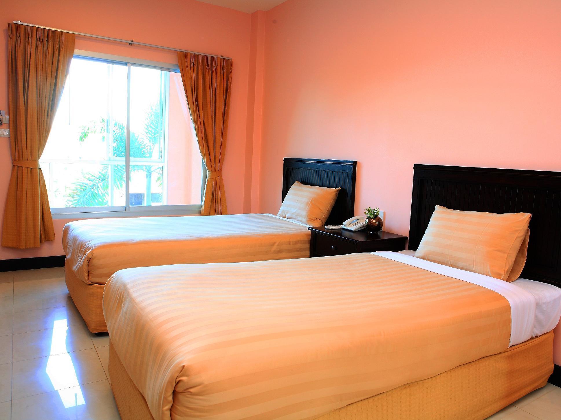 The Victory Hotel Ban Muang Daeng Extérieur photo