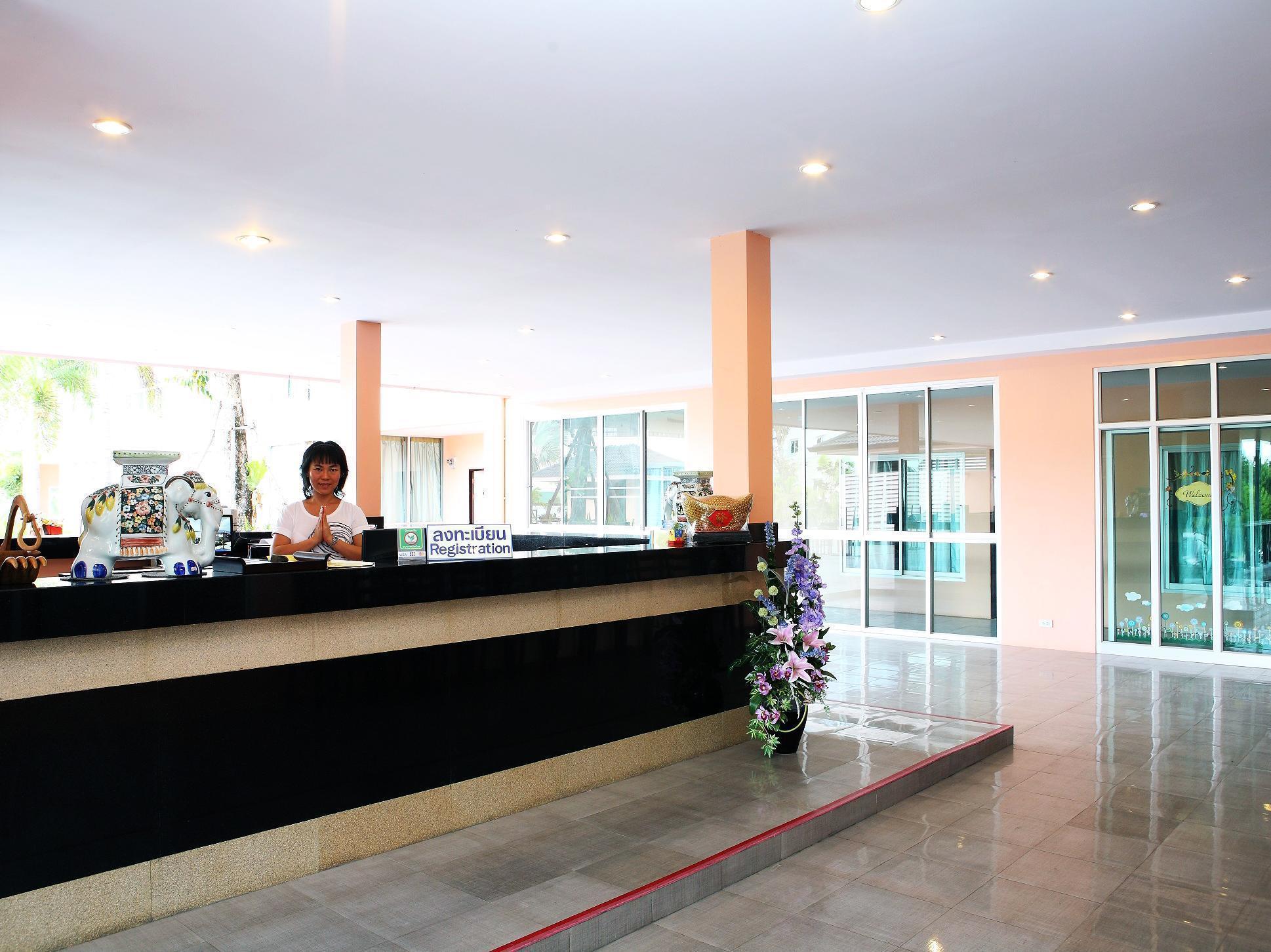 The Victory Hotel Ban Muang Daeng Extérieur photo